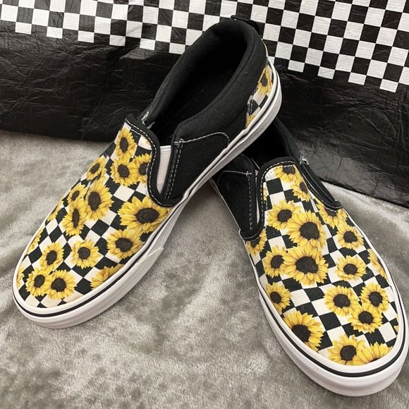 VANS SUNFLOWER/CHECKERBOARD SLIP ON SNEAKERS - Picture 6 of 9